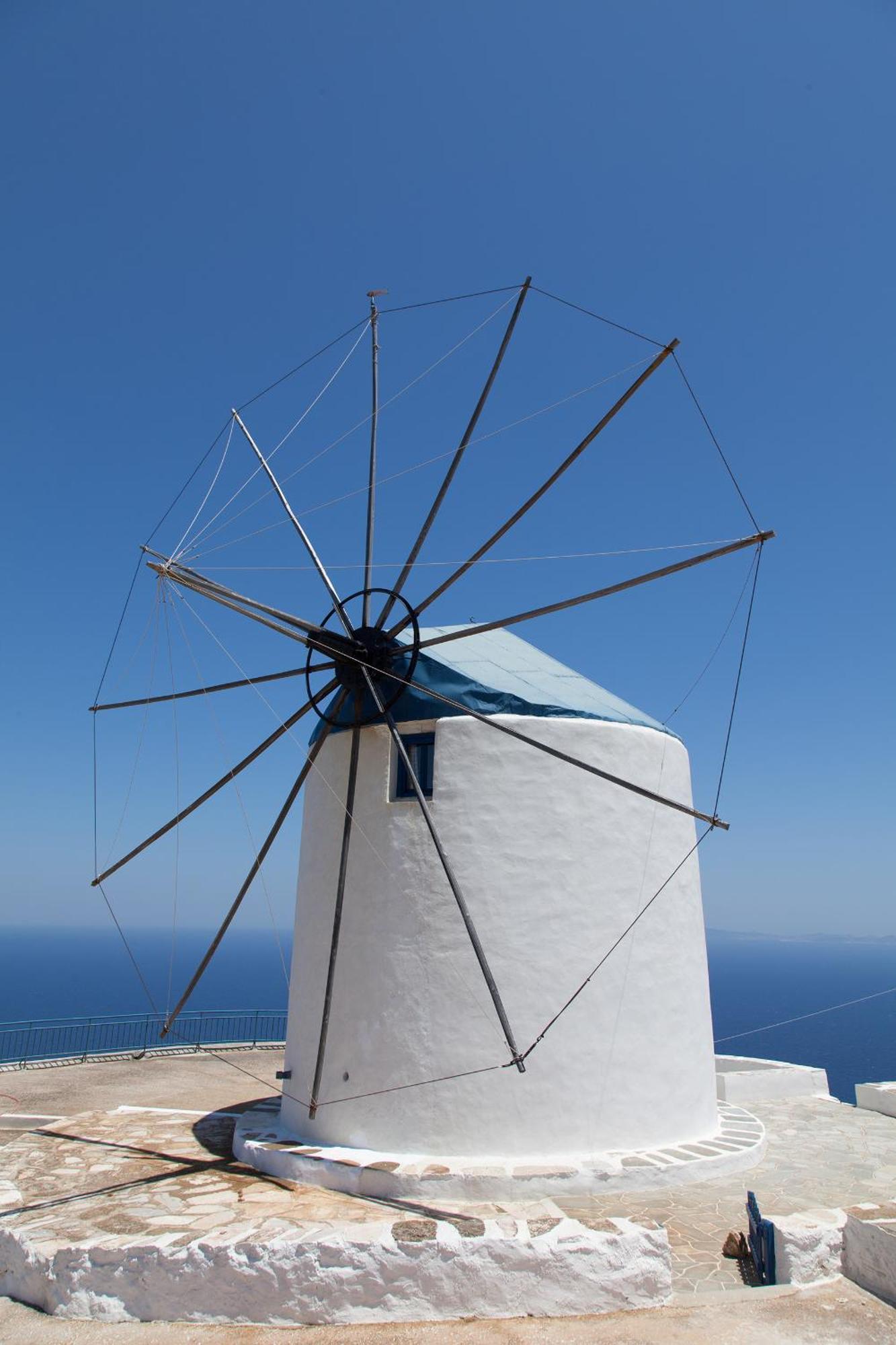Windmill Villas Artemonas Pokoj fotografie